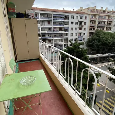 élégant à Nice, à 10 Min